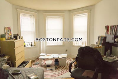 Fenway/kenmore 1 Bedroom in Fenway/Kenmore Boston - $3,200 50% Fee