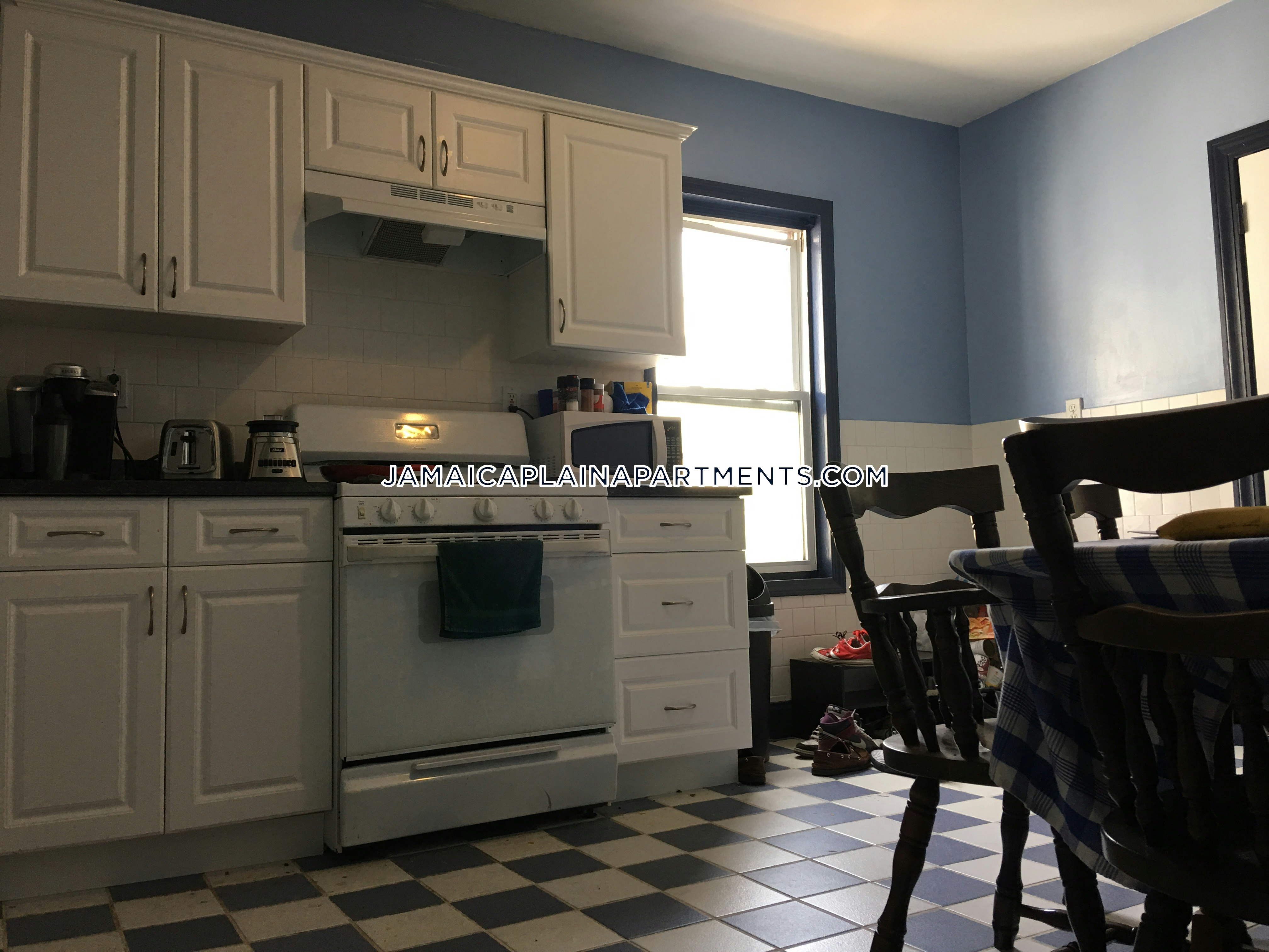 Jamaica Plain Apartments | Jamaica Plain Apartment for rent 3 Bedrooms