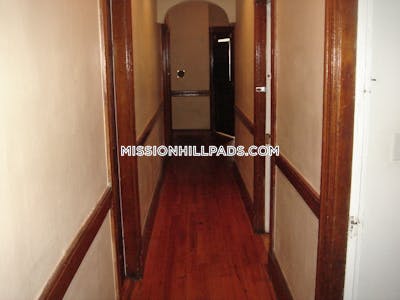 Mission Hill Apartment for rent 5 Bedrooms 2 Baths Boston - $5,550