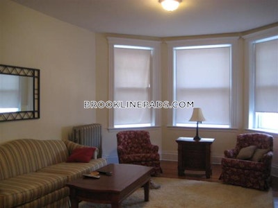 Brookline Apartment for rent 2 Bedrooms 1 Bath  Boston University - $4,400 No Fee