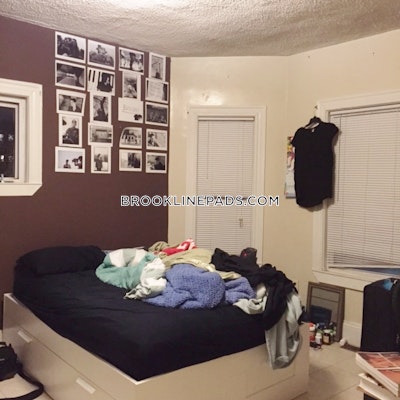 Brookline 4 Bed 1 Bath BROOKLINE- BROOKLINE VILLAGE $3,500  Brookline Village - $3,700 No Fee