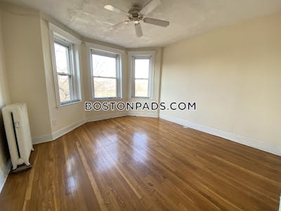 Mission Hill Excellent 1 bed 1 bath 6/1 on Riverway in Brookline!!  Boston - $2,400