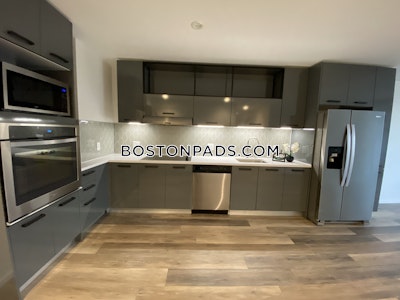 South End Modern, lavish 2 Bed 2 Bath available NOW in the South End! Boston - $4,696