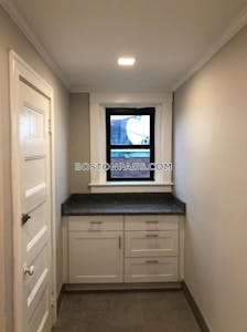 Cambridge Newly renovated 3.5 Bed 2 Bath available NOW on Upland Rd in Cambridge!  Porter Square - $4,100