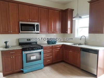 Somerville Stunning newly and completely remodeled  5 Beds 2 Baths  Davis Square - $6,250