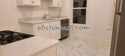 Dorchester 3 Beds 1 Bath Boston - $2,800