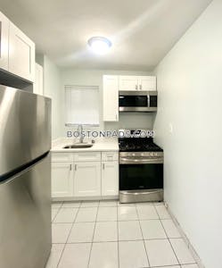 East Boston Renovated 1 bed 1 bath available 6/1 on Cheever Ct in East Boston! Boston - $2,300 No Fee