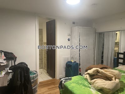 Mission Hill 3 Bed 2 Bath on Parker St in BOSTON Boston - $4,400