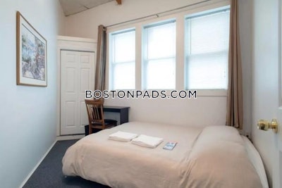 East Boston Great 2 bed 1 bath available 9/1 on Orleans St in East Boston! Boston - $2,800