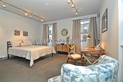 Beacon Hill 1 Bed 1 Bath on Charles St. in Beacon Hill Boston - $3,150