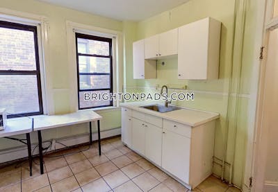 Brighton Apartment for rent 3 Bedrooms 1 Bath Boston - $2,850