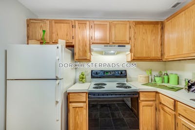 Dorchester Apartment for rent 3 Bedrooms 1.5 Baths Boston - $4,200