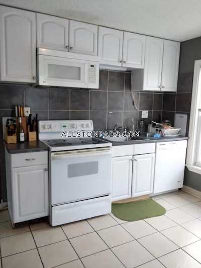 Lower Allston Apartment for rent 5 Bedrooms 2 Baths Boston - $4,500 No Fee