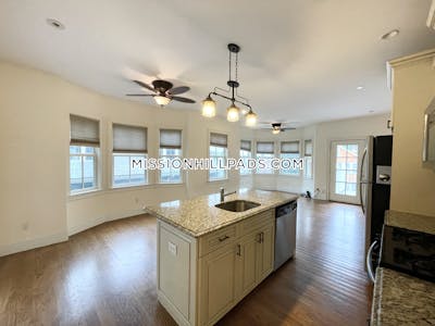 Mission Hill Apartment for rent 4 Bedrooms 2 Baths Boston - $5,500