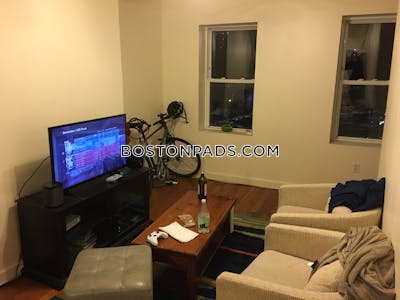 North End Apartment for rent 2 Bedrooms 1 Bath Boston - $2,500