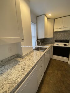 South Boston (--VIRTUAL TOUR IN AD--) Nice 2 Bed A Stone's Throw From The Red Line Boston - $2,400
