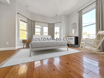Dorchester Apartment for rent 3 Bedrooms 2 Baths Boston - $3,695