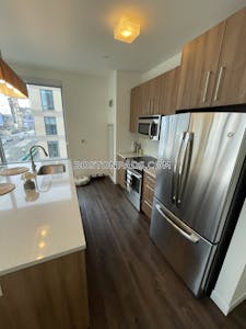 South End Modern 2bed 1 bath available NOW on Harrison Ave in Seaport! Boston - $5,192