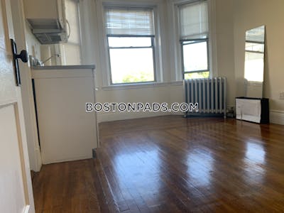 Fenway/kenmore Apartment for rent Studio 1 Bath Boston - $2,000 50% Fee
