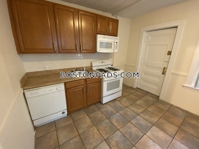 Allston Apartment for rent 3 Bedrooms 1 Bath Boston - $3,900